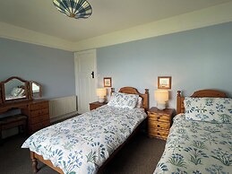 Rocklea Seaside Cottage
