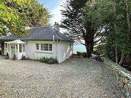Rocklea Seaside Cottage