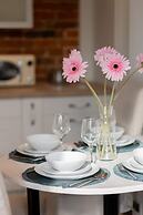Warsaw Pruszków Apartment by Renters