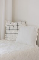 Warsaw Pruszków Apartment by Renters