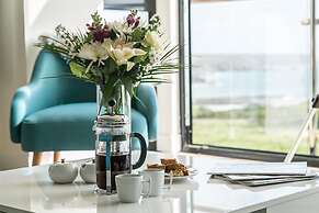 Immaculate 2 Bed Apartment on The Lizard Cornwall
