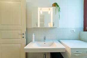 Como Comfort Flat by Wonderful Italy