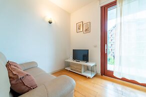 Como Comfort Flat by Wonderful Italy