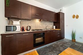 Como Comfort Flat by Wonderful Italy