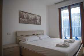 Como Comfort Flat by Wonderful Italy
