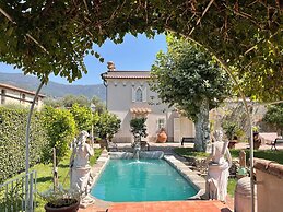 Ninfeo dell' Arancera