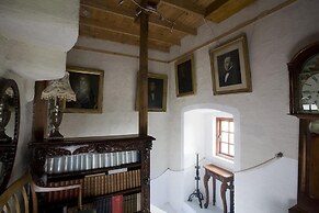 The Manor at Plane Castle