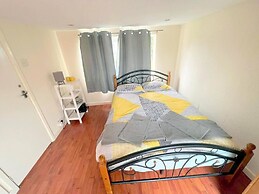 4-bed House in South London