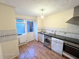 4-bed House in South London