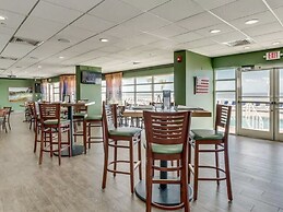 3 BR Units at Bay Watch by Elliott