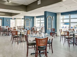 3 BR Units at Bay Watch by Elliott