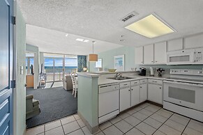 3 BR Units at Bay Watch by Elliott