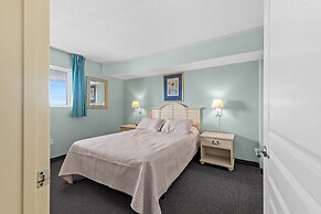 3 BR Units at Bay Watch by Elliott