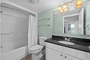 3 BR Units at Bay Watch by Elliott