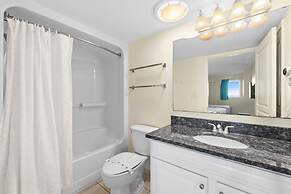 3 BR Units at Bay Watch by Elliott