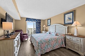 3 BR Units at Bay Watch by Elliott