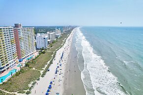 3 BR Units at Bay Watch by Elliott