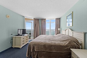 3 BR Units at Bay Watch by Elliott