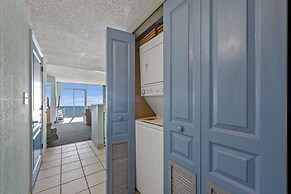 3 BR Units at Bay Watch by Elliott