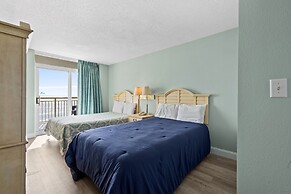 3 BR Units at Bay Watch by Elliott