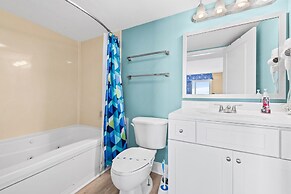 3 BR Units at Bay Watch by Elliott