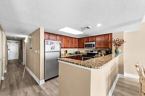 3 BR Units at Bay Watch by Elliott