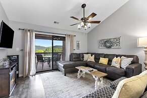 Grand View at the Pointe - Rolling Hills