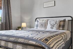 Grand View at the Pointe - Rolling Hills