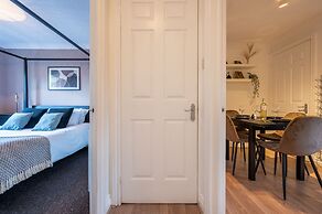 Llansannor Drive by Tŷ SA - Free Parking