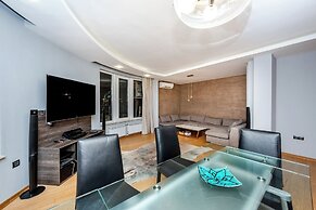 no Partys,no Smocking