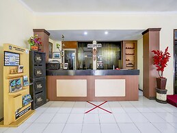 OYO 90250 Hotel Lumajang New