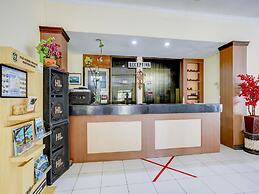 OYO 90250 Hotel Lumajang New