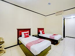 OYO 90250 Hotel Lumajang New
