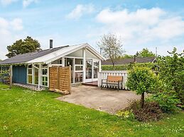 6 Person Holiday Home in Ulfborg-by Traum