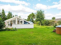6 Person Holiday Home in Ulfborg-by Traum