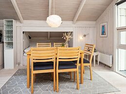 6 Person Holiday Home in Ulfborg-by Traum