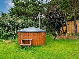 6 Person Holiday Home in Ulfborg-by Traum