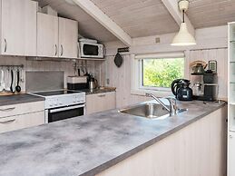 6 Person Holiday Home in Ulfborg-by Traum