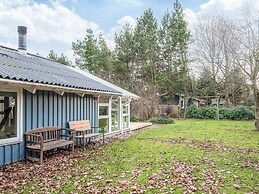 6 Person Holiday Home in Ulfborg-by Traum