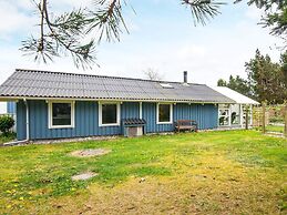 6 Person Holiday Home in Ulfborg-by Traum