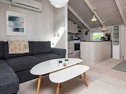 6 Person Holiday Home in Ulfborg-by Traum
