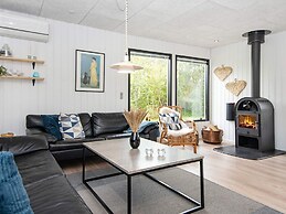 6 Person Holiday Home in Tarm-by Traum