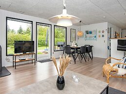 6 Person Holiday Home in Tarm-by Traum