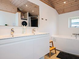 6 Person Holiday Home in Ebeltoft