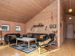 6 Person Holiday Home in Ebeltoft