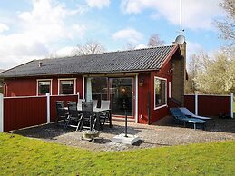 6 Person Holiday Home in Dannemare-by Traum