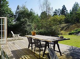 7 Person Holiday Home in Djurhamn