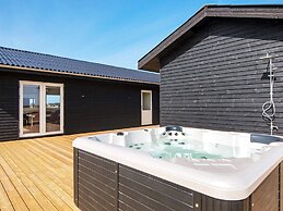 12 Person Holiday Home in Harboore-by Traum