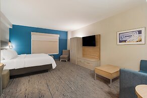 Holiday Inn Express & Suites Lexington by IHG
