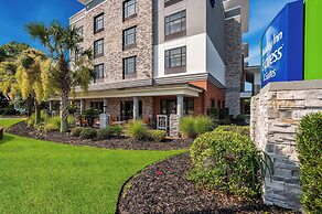 Holiday Inn Express & Suites Lexington by IHG